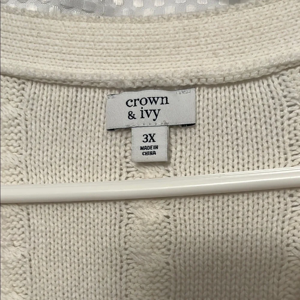 Crown & Ivy Cream Cable Knit Cardigan - Picture 2 of 7